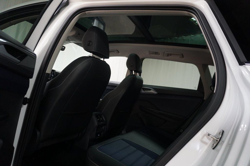 2025 Volkswagen Taos 1.5T SEL