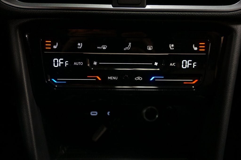 2026 Volkswagen Taos 1.5T SEL