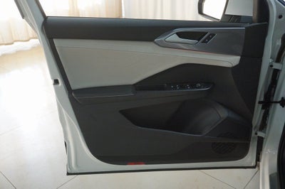 2026 Volkswagen Taos 1.5T SEL