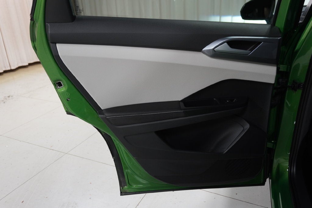 2025 Volkswagen Taos 1.5T SEL