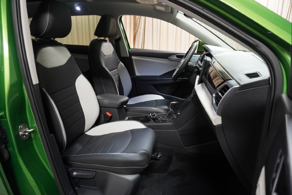 2025 Volkswagen Taos 1.5T SEL