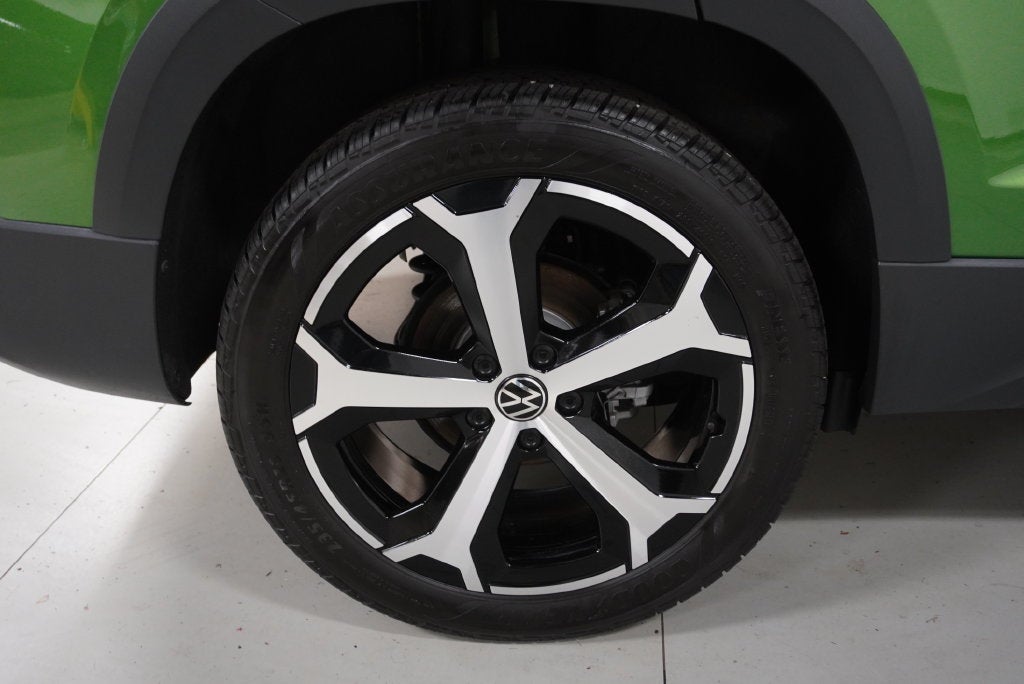 2025 Volkswagen Taos 1.5T SEL