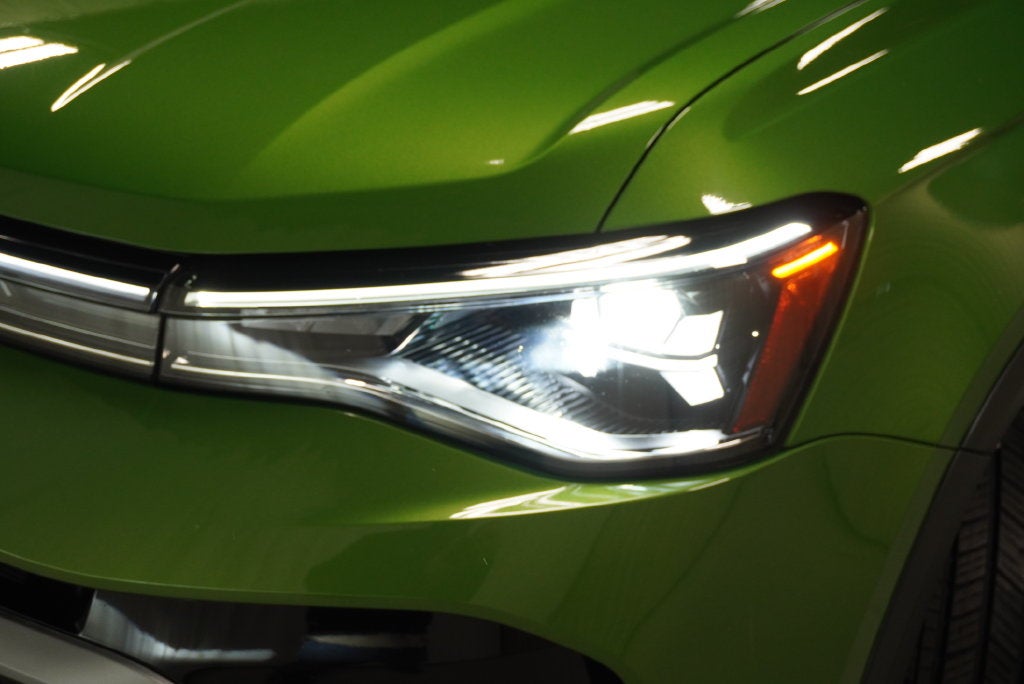 2025 Volkswagen Taos 1.5T SEL