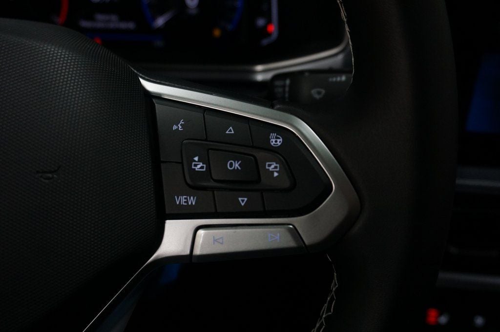 2026 Volkswagen Taos 1.5T SEL