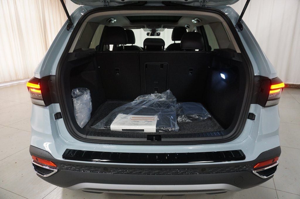 2026 Volkswagen Taos 1.5T SEL