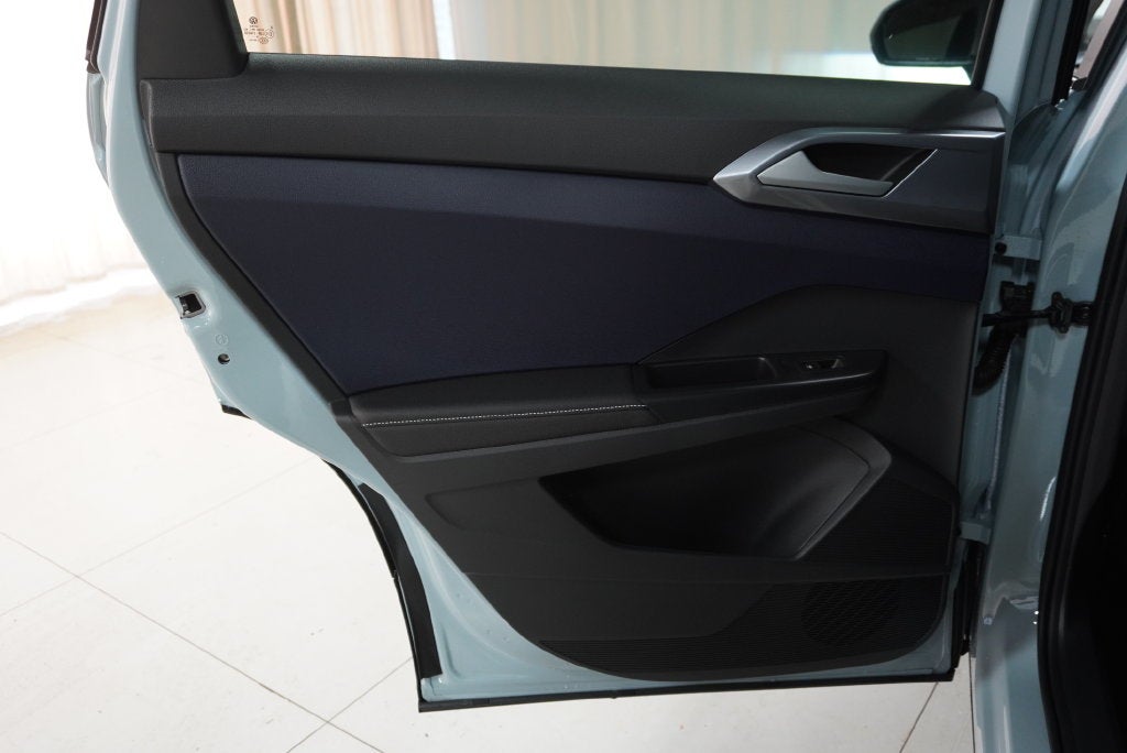 2027 Volkswagen Taos 1.5T SEL