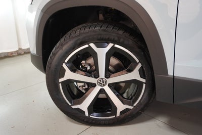 2027 Volkswagen Taos 1.5T SEL