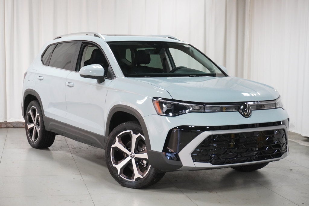 2027 Volkswagen Taos 1.5T SEL