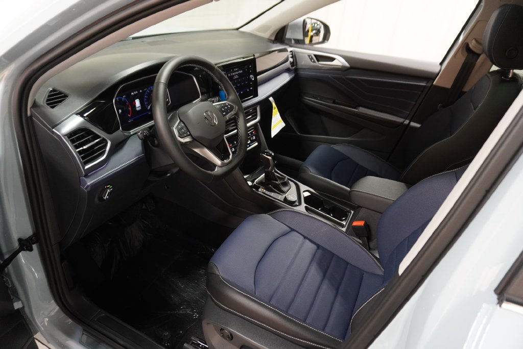 2027 Volkswagen Taos 1.5T SEL
