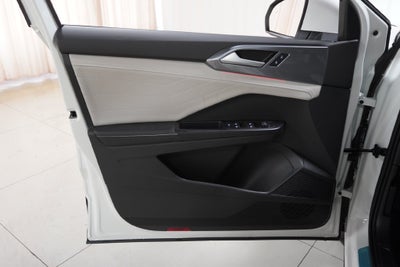 2027 Volkswagen Taos 1.5T SEL