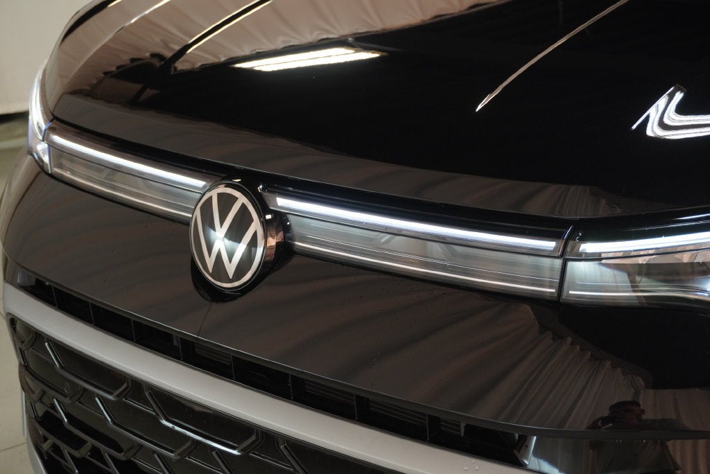 2027 Volkswagen Taos 1.5T SEL