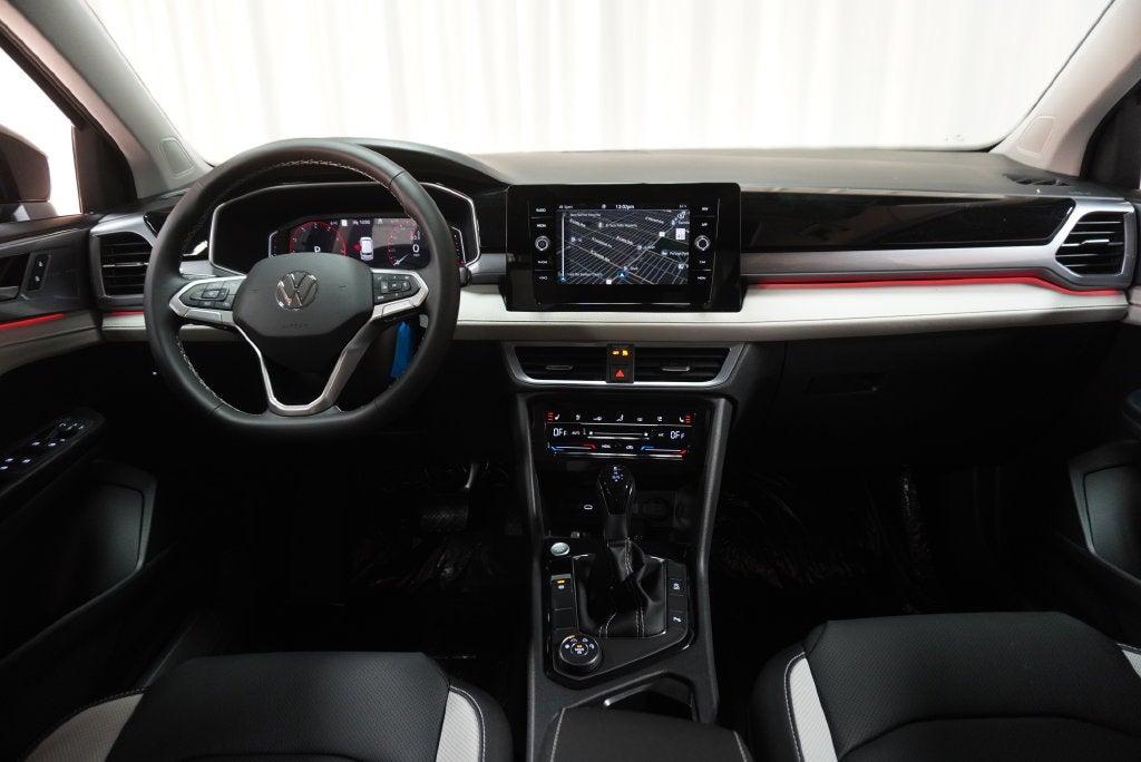 2027 Volkswagen Taos 1.5T SEL