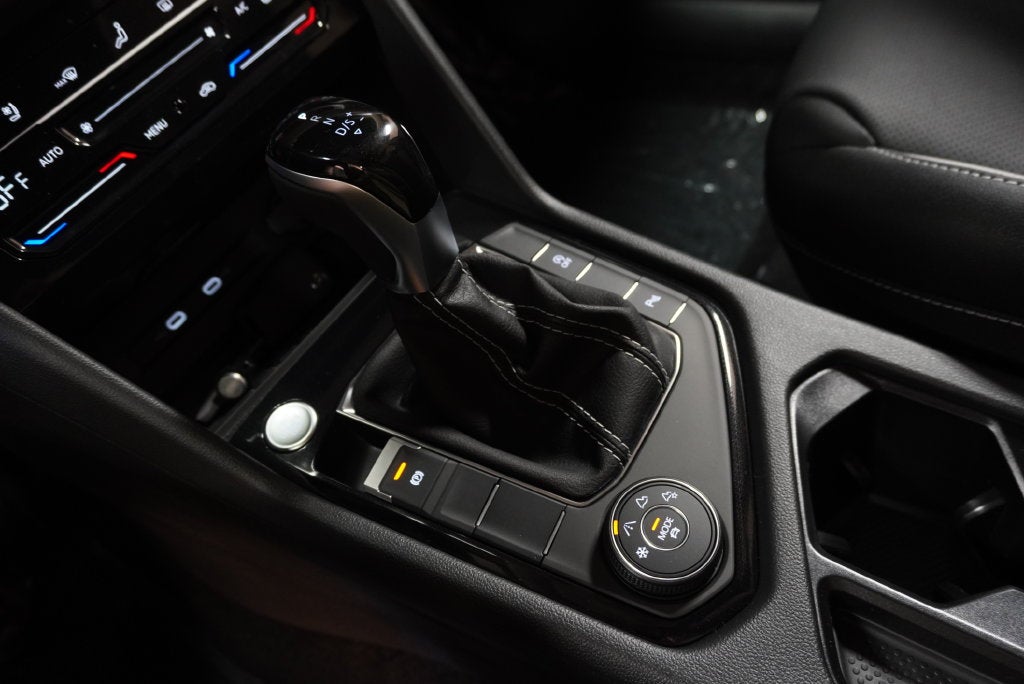 2027 Volkswagen Taos 1.5T SEL