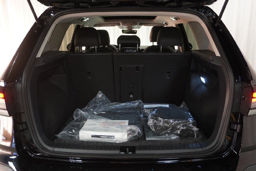 2027 Volkswagen Taos 1.5T SEL