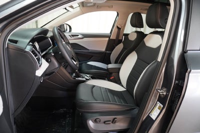 2027 Volkswagen Taos 1.5T SEL