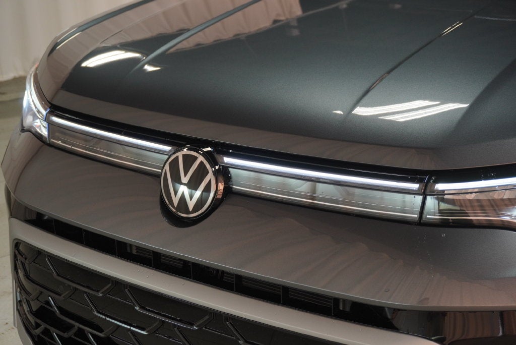 2027 Volkswagen Taos 1.5T SEL