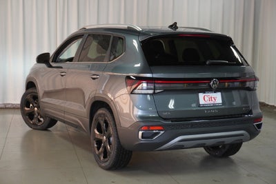 2027 Volkswagen Taos 1.5T SEL