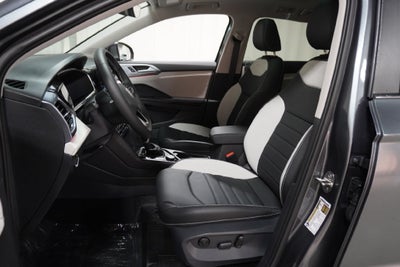2027 Volkswagen Taos 1.5T SEL