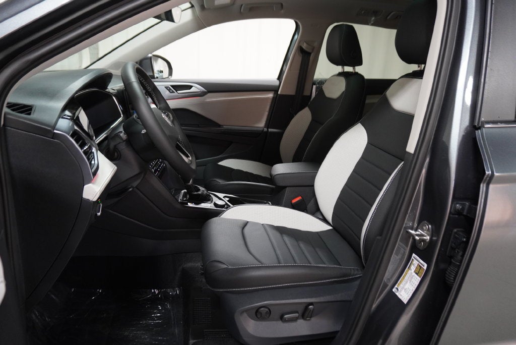 2027 Volkswagen Taos 1.5T SEL