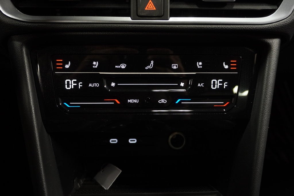 2027 Volkswagen Taos 1.5T SEL
