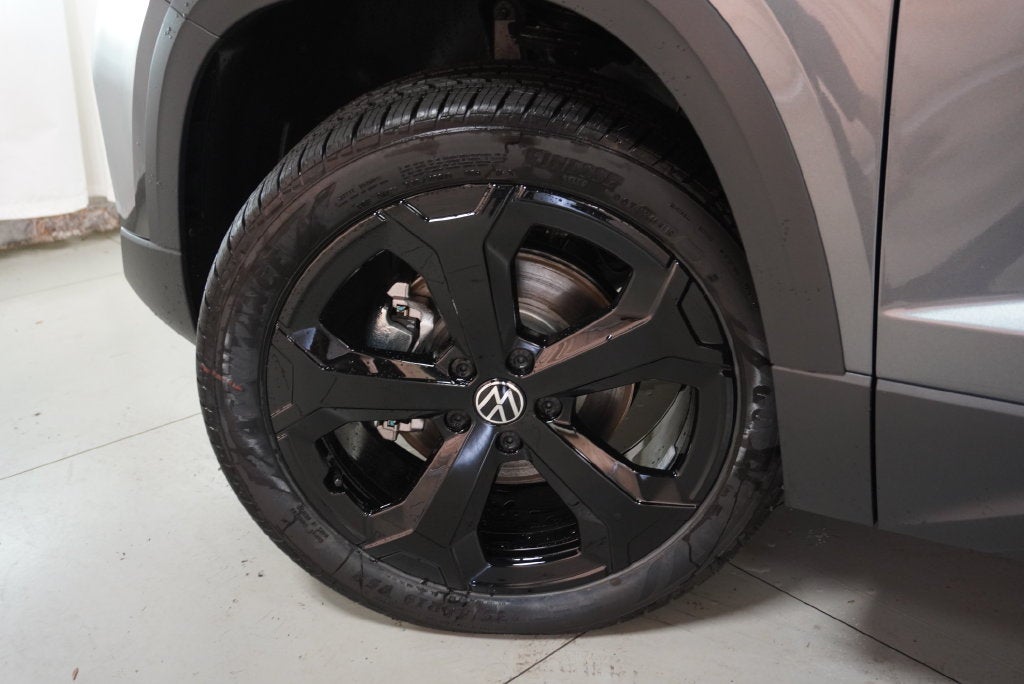 2027 Volkswagen Taos 1.5T SEL