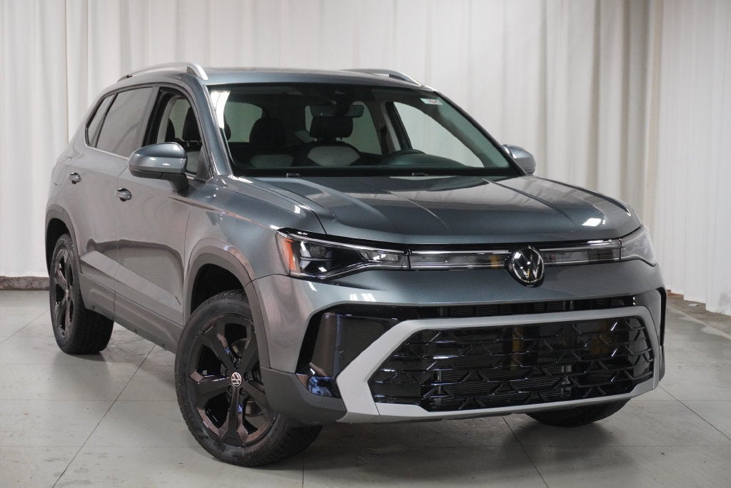 2027 Volkswagen Taos 1.5T SEL