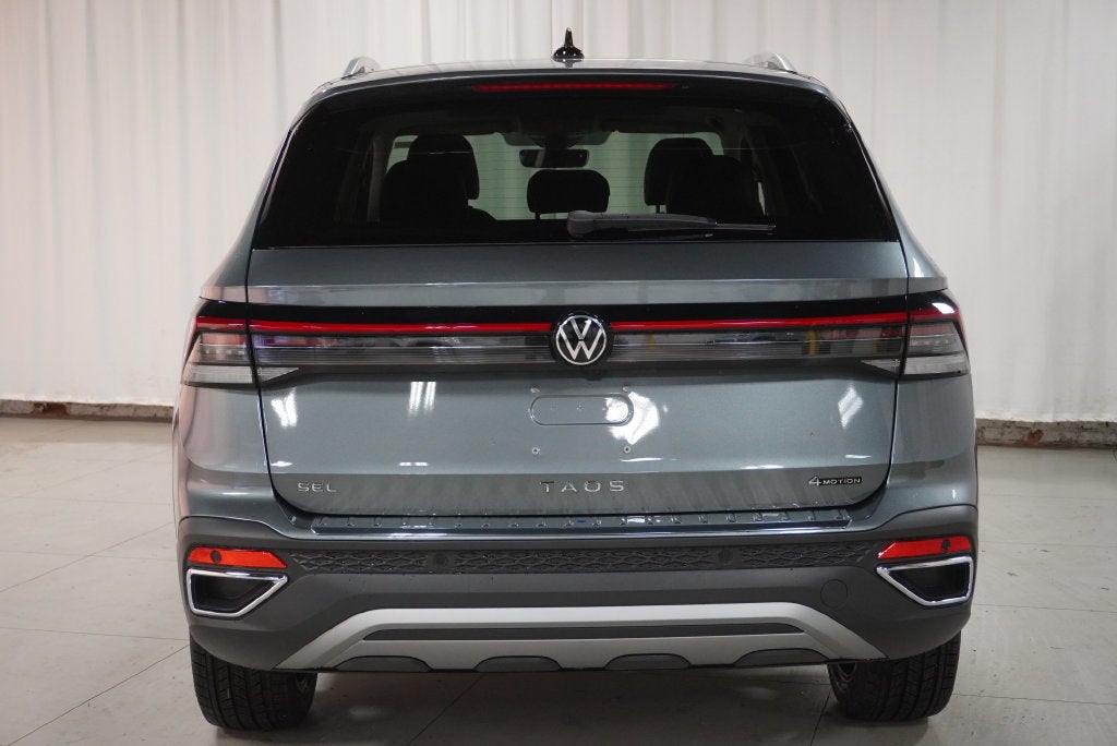2027 Volkswagen Taos 1.5T SEL