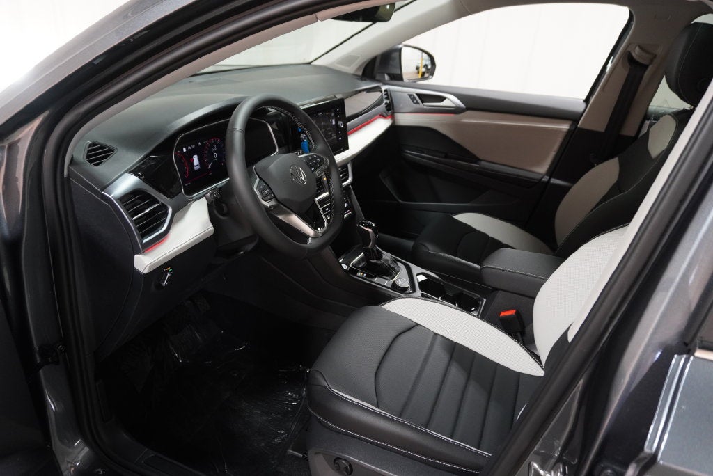 2027 Volkswagen Taos 1.5T SEL