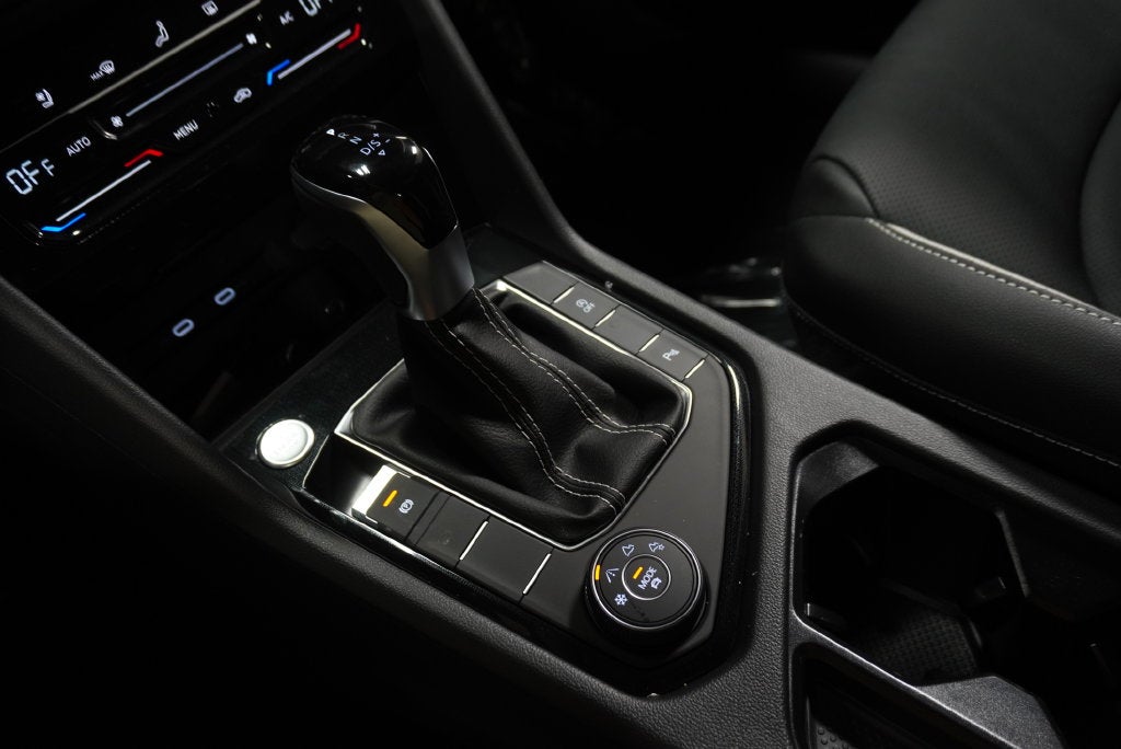 2027 Volkswagen Taos 1.5T SEL