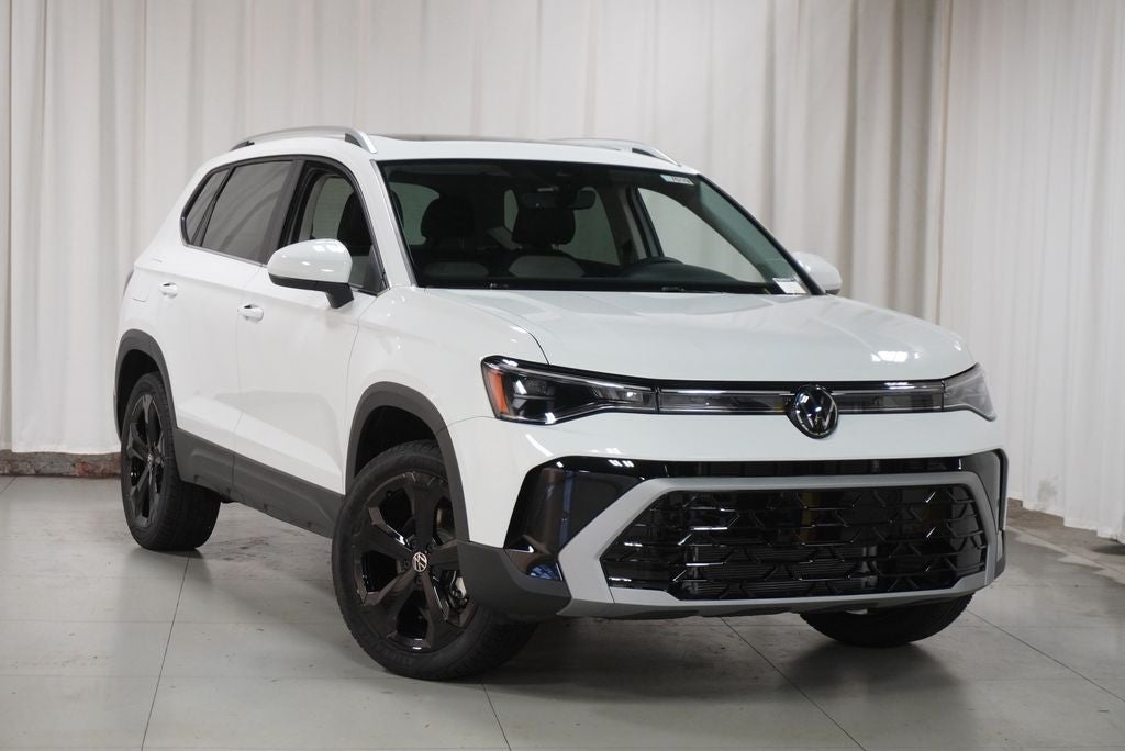 2027 Volkswagen Taos 1.5T SEL