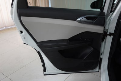 2027 Volkswagen Taos 1.5T SEL