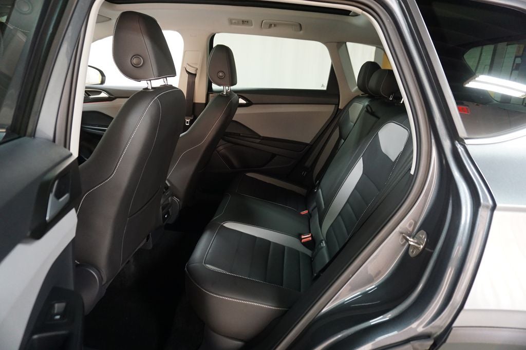 2023 Volkswagen Taos 1.5T SEL