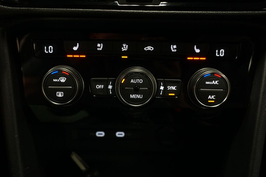 2023 Volkswagen Taos 1.5T SEL