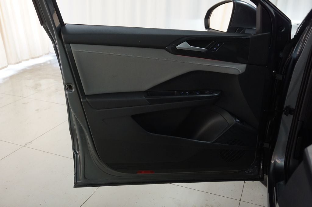 2023 Volkswagen Taos 1.5T SEL
