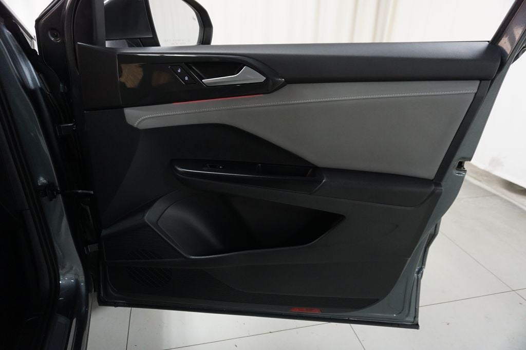 2023 Volkswagen Taos 1.5T SEL
