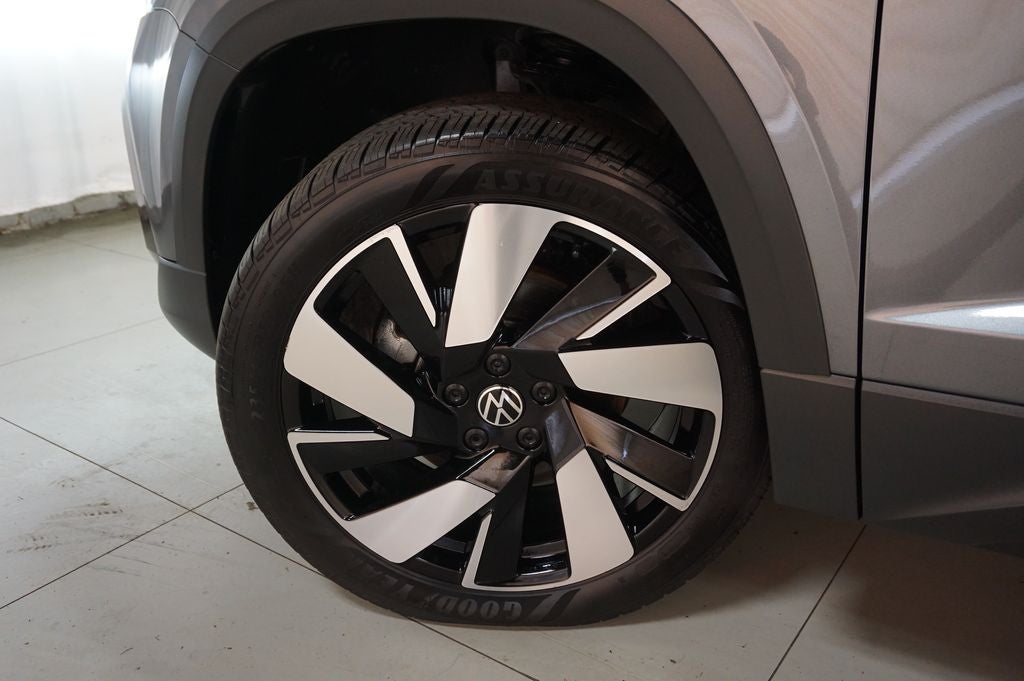 2023 Volkswagen Taos 1.5T SEL