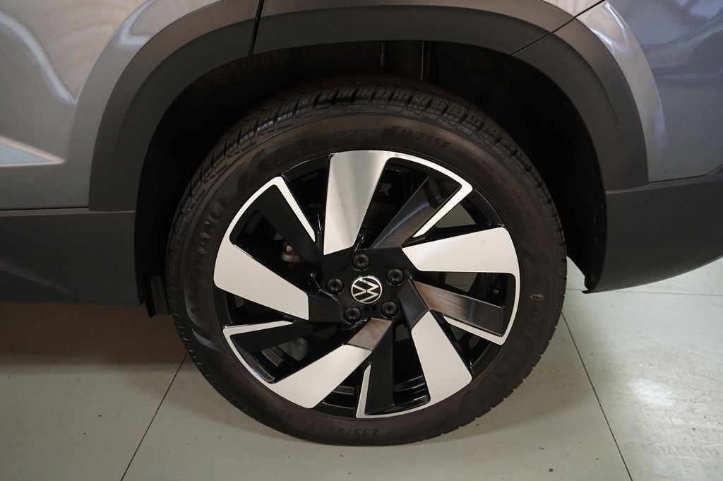 2023 Volkswagen Taos 1.5T SEL