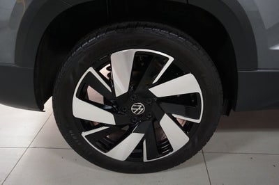 2023 Volkswagen Taos 1.5T SEL