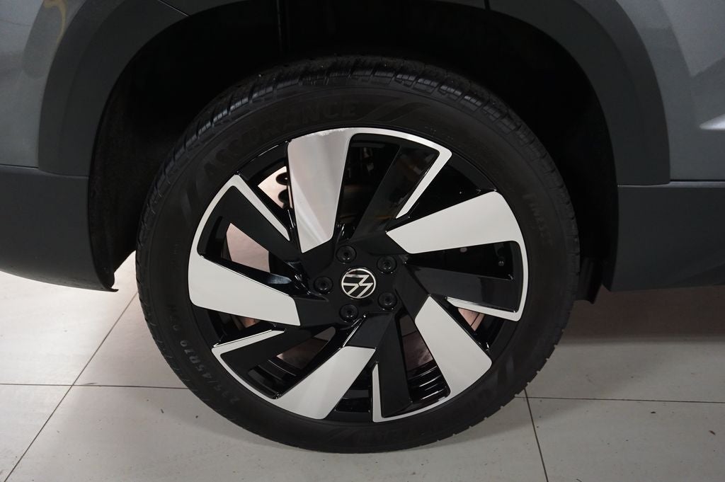 2023 Volkswagen Taos 1.5T SEL