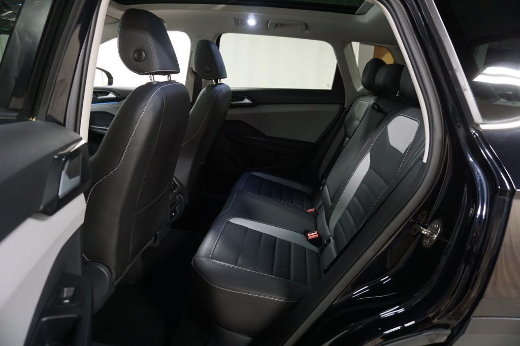 2024 Volkswagen Taos 1.5T SEL