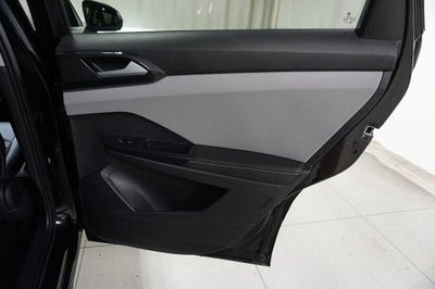 2024 Volkswagen Taos 1.5T SEL