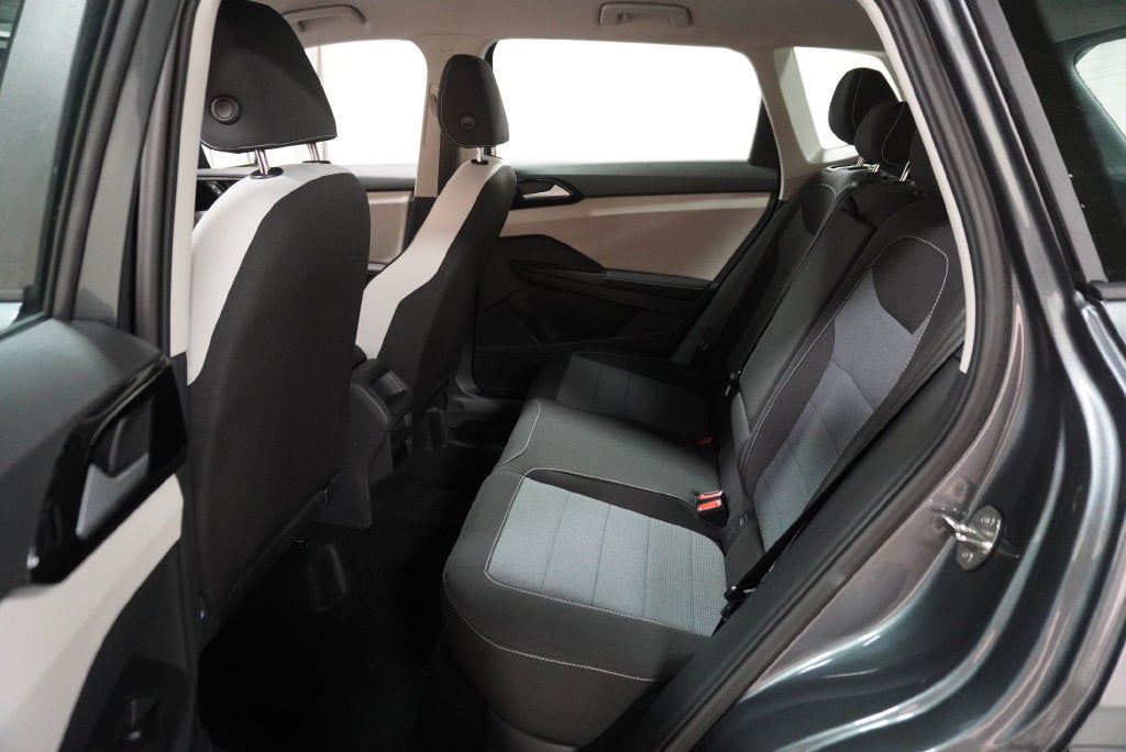 2027 Volkswagen Taos 1.5T S
