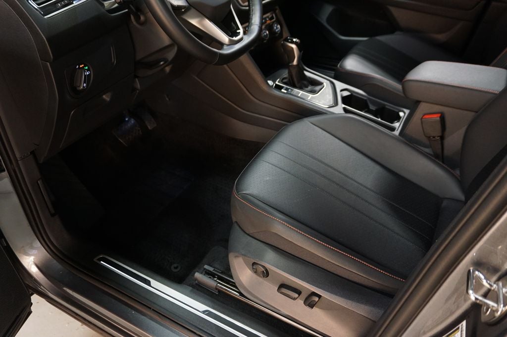 2024 Volkswagen Tiguan 2.0T Wolfsburg Edition