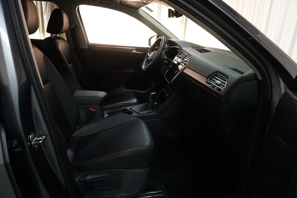 2024 Volkswagen Tiguan 2.0T Wolfsburg Edition