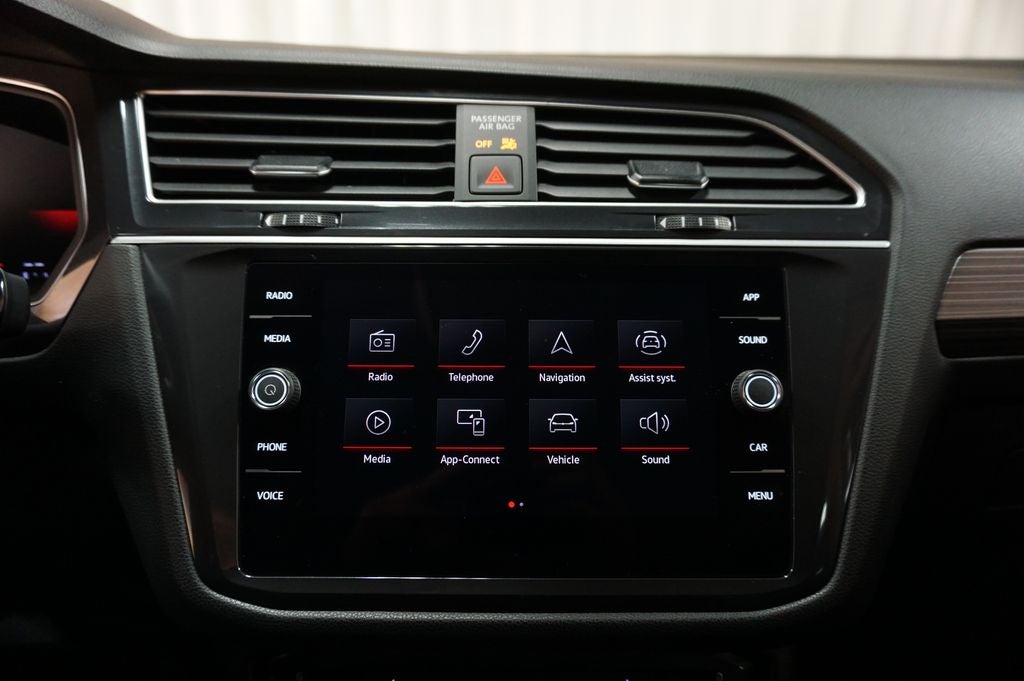 2024 Volkswagen Tiguan 2.0T Wolfsburg Edition