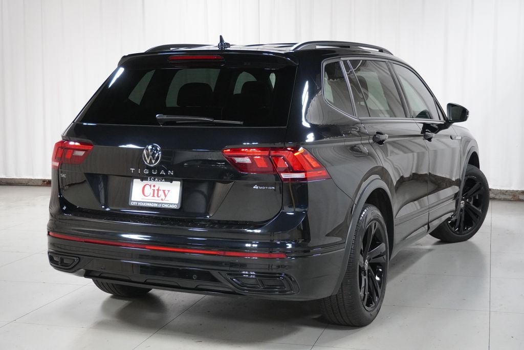2024 Volkswagen Tiguan 2.0T SE R-Line Black