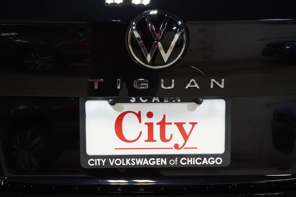 2024 Volkswagen Tiguan 2.0T SE R-Line Black