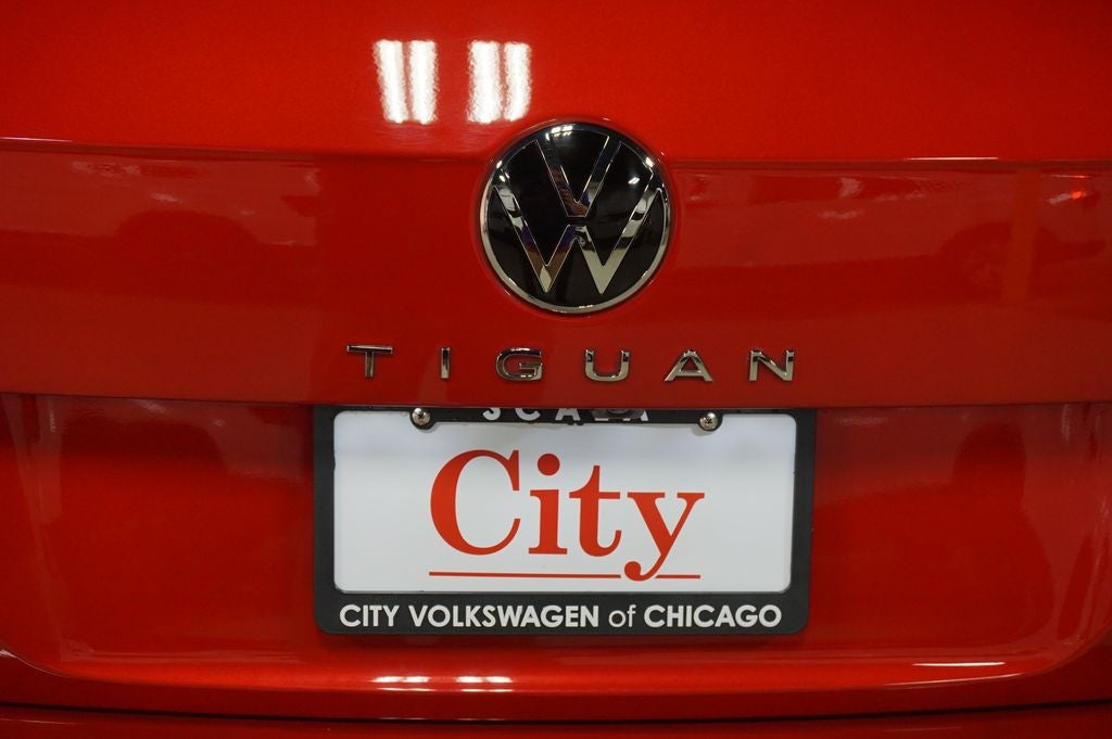 2024 Volkswagen Tiguan 2.0T SE R-Line Black