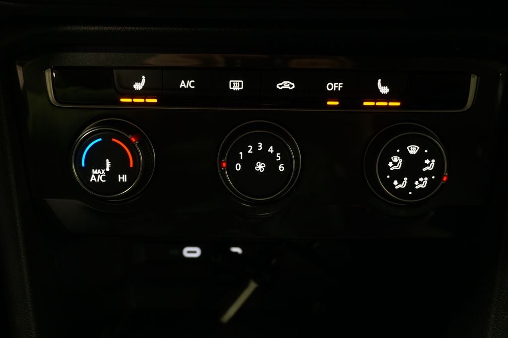 2024 Volkswagen Tiguan 2.0T Wolfsburg Edition