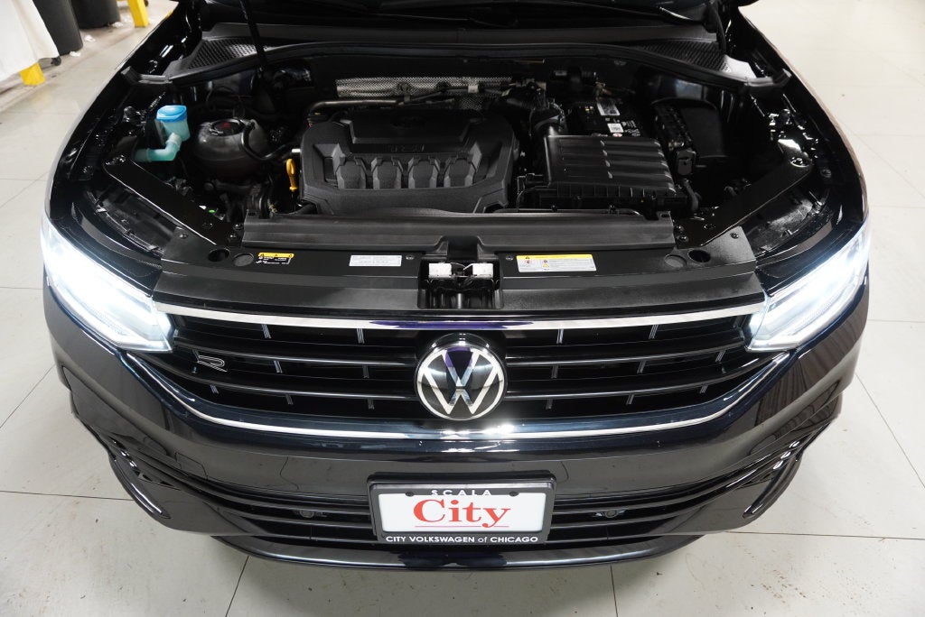 2023 Volkswagen Tiguan 2.0T SE R-Line Black